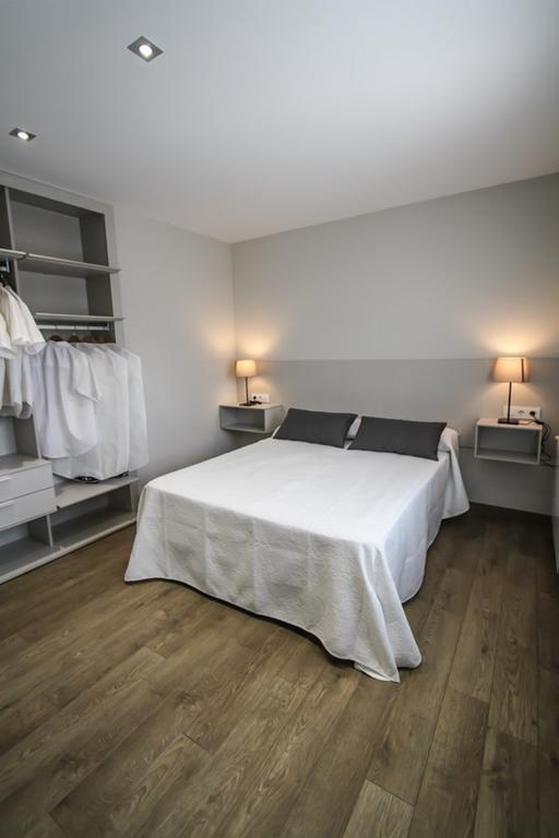 Apartamentos Andrín Cameră foto