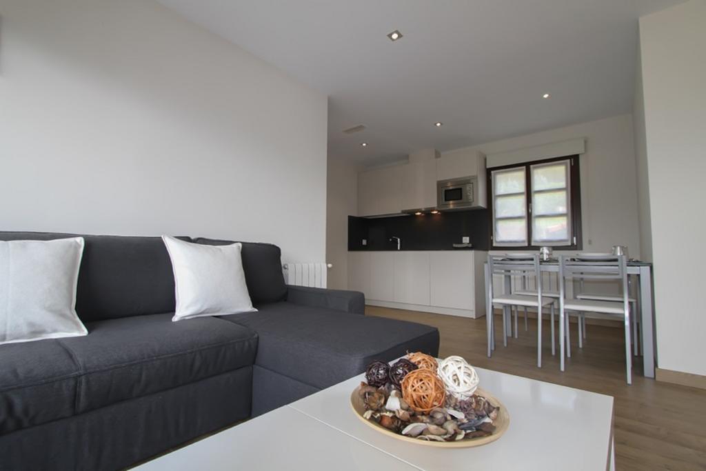 Apartamentos Andrín Cameră foto